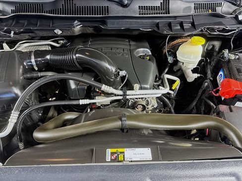 Used 2017 RAM 1500 Big Horn AWD/4WD image 37
