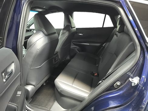 Used 2023 Toyota Venza XLE AWD/4WD image 30
