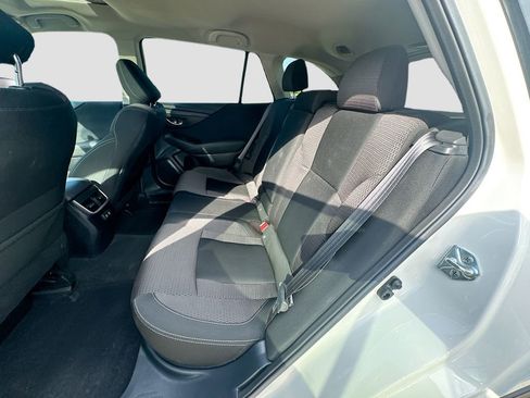 Used 2022 Subaru Outback Premium AWD/4WD image 30