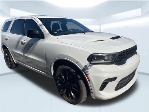 Used 2022 Dodge Durango GT w/ Blacktop Package image 4