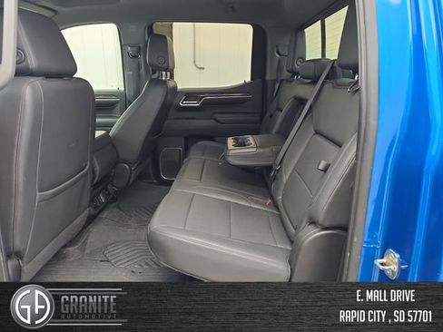 Used 2022 Chevrolet Silverado 1500 LT w/ Z71 Off-Road Package AWD/4WD image 25