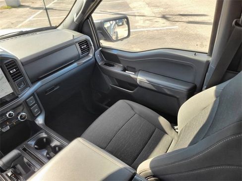 Certified 2024 Ford F150 XLT w/ XLT Black Appearance Package image 12