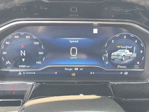 Used 2023 Chevrolet Silverado 1500 LT image 34