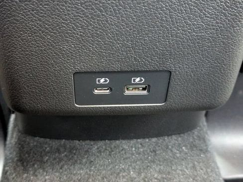 Used 2025 Mitsubishi Outlander Sport LE AWD/4WD image 15