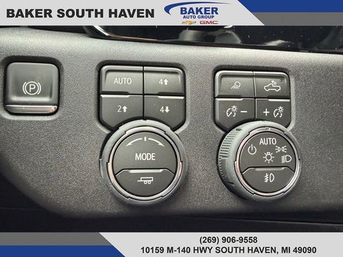 New 2026 Chevrolet Silverado 1500 High Country w/ Technology Package AWD/4WD image 23