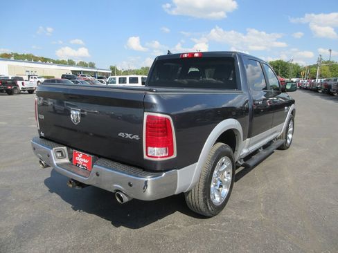 Used 2017 RAM 1500 Laramie w/ Convenience Group AWD/4WD image 5