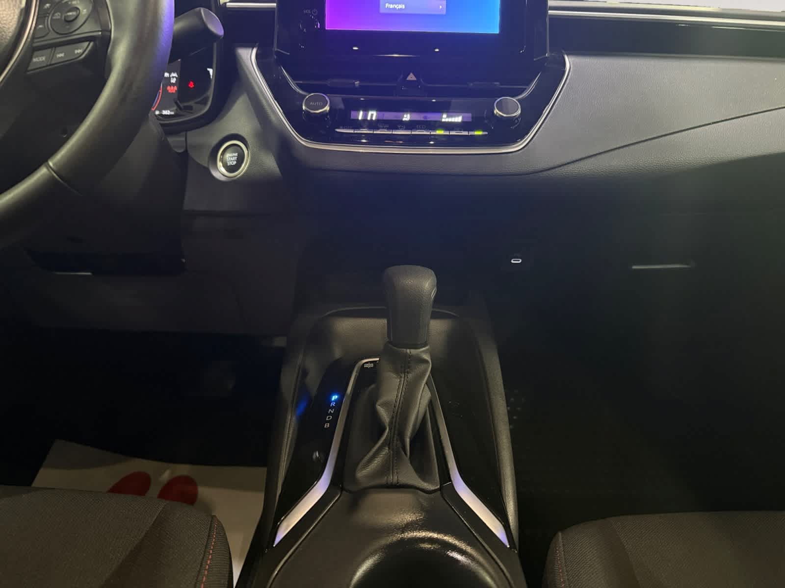 Used 2026 Toyota Corolla SE FWD image 11