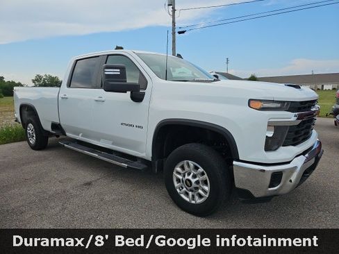 Used 2024 Chevrolet Silverado 2500 LT image 40