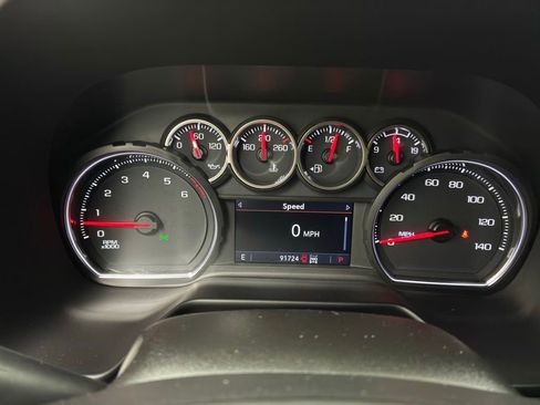 Used 2021 Chevrolet Tahoe RST w/ Luxury Package AWD/4WD image 22