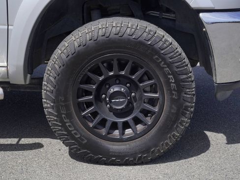 Used 2017 RAM 2500 Laramie AWD/4WD image 4
