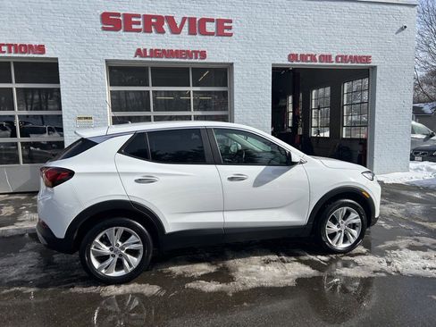 Used 2024 Buick Encore GX Preferred image 7