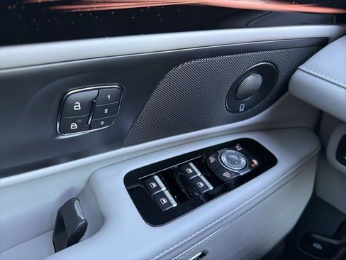 New 2026 Lincoln Nautilus Premier w/ Equipment Group 102A image 19