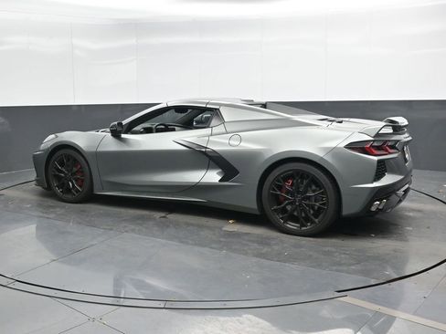 Used 2023 Chevrolet Corvette Stingray Premium Conv w/ Z51 Performance Package image 10