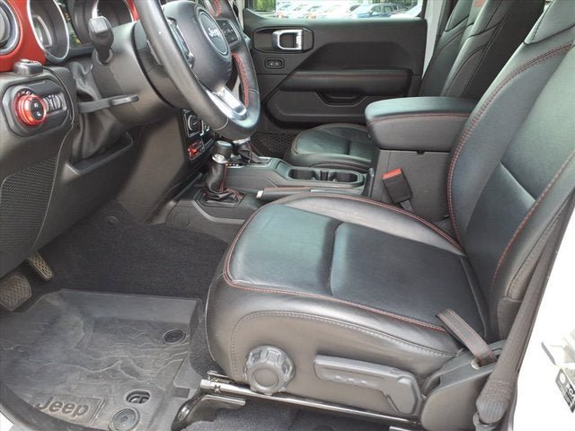 Used 2022 Jeep Gladiator Rubicon w/ Cold Weather Group AWD/4WD image 12