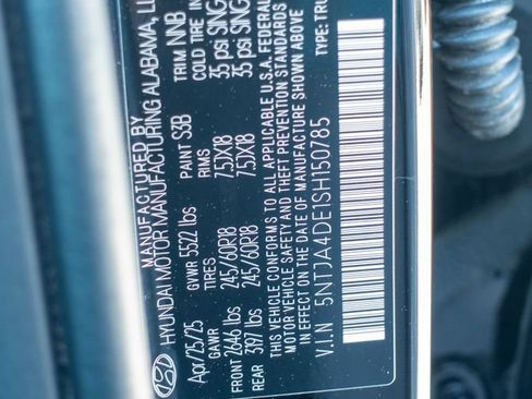 Used 2025 Hyundai Santa Cruz SE FWD image 41