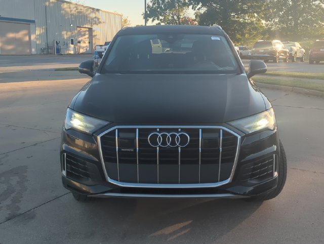 Used 2021 Audi Q7 3.0T Premium Plus w/ Executive Package AWD/4WD image 11