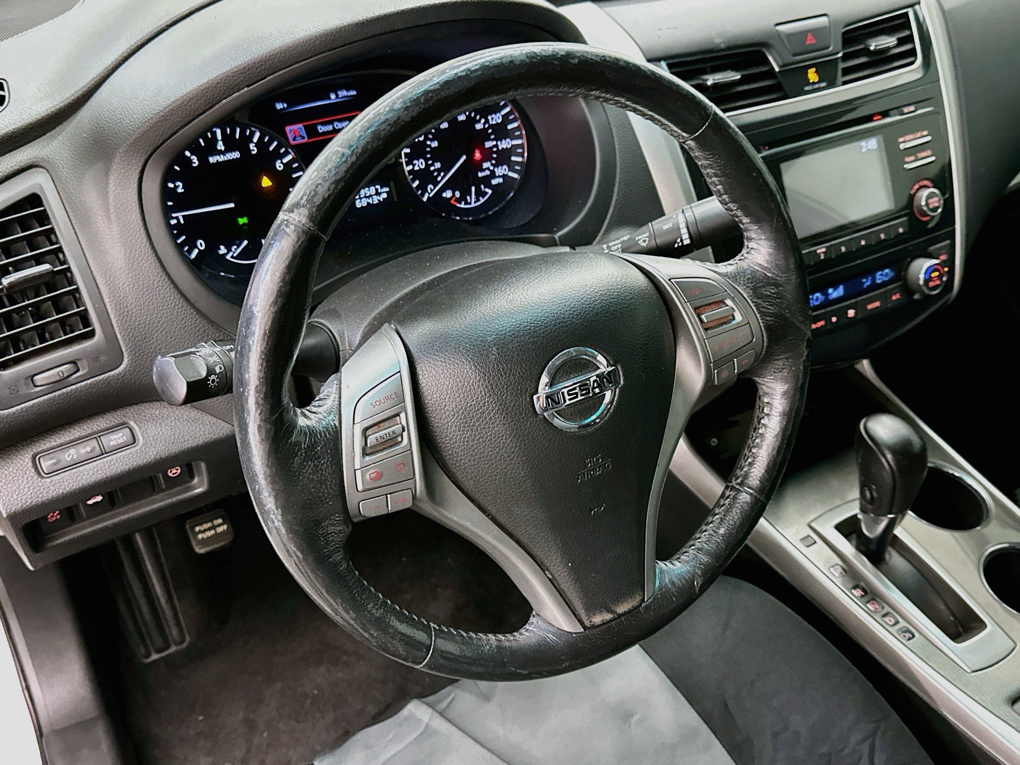 Used 2015 Nissan Altima 2.5 SL w/ Moonroof Package FWD image 18