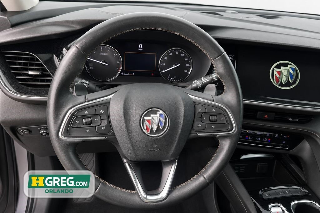 Used 2022 Buick Envision Essence w/ Technology Package I FWD image 13