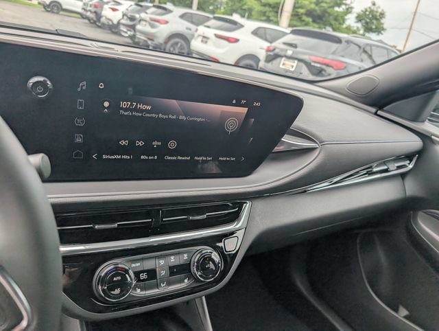 New 2026 Buick Envista Sport Touring w/ Convenience I Package FWD image 22