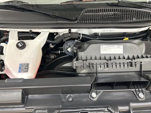 Used 2023 GMC Savana 2500 w/ Driver Convenience Package image 17