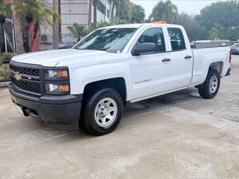 Used 2015 Chevrolet Silverado 1500 W/T w/ Trailering Package AWD/4WD image 17
