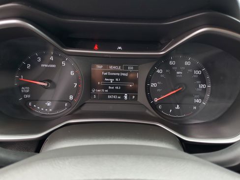 Used 2021 Chevrolet TrailBlazer LS image 19