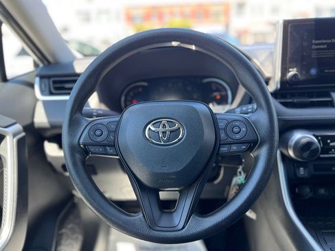 Certified 2024 Toyota RAV4 LE FWD image 30