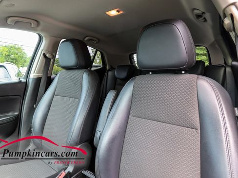 Used 2019 Buick Encore Preferred w/ Safety Package FWD image 18