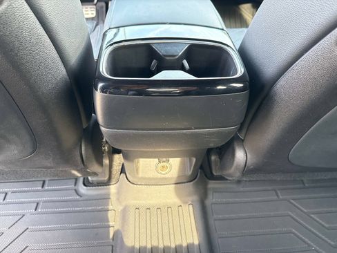 Used 2024 Kia Telluride SX X-Line AWD/4WD image 17