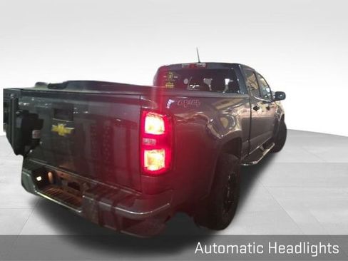 Used 2017 Chevrolet Colorado W/T w/ WT Convenience Package image 5