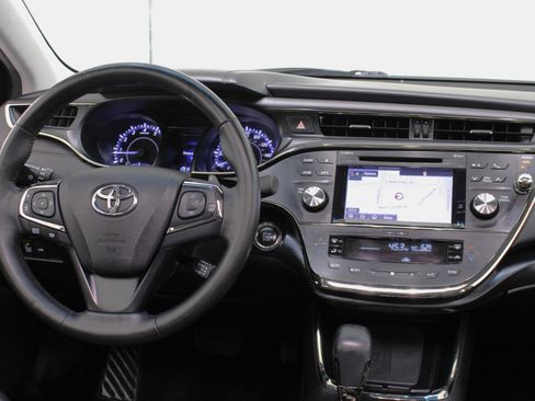 Used 2016 Toyota Avalon Touring image 53