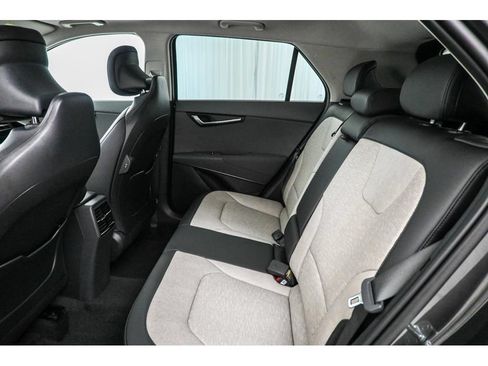 New 2026 Kia Niro FWD image 12