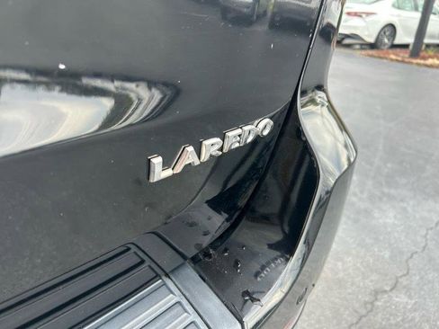 Used 2019 Jeep Grand Cherokee Laredo image 22