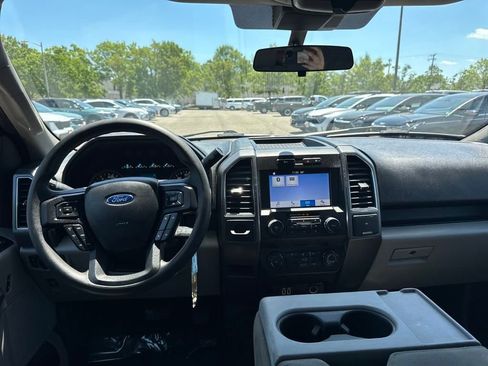 Used 2019 Ford F150 XLT image 13