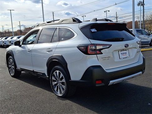 Used 2024 Subaru Outback Limited image 5