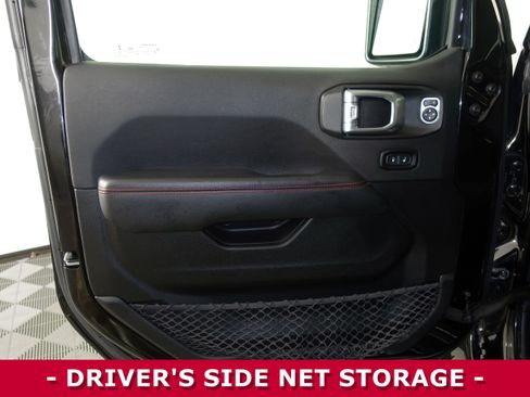 Used 2020 Jeep Gladiator Rubicon image 5