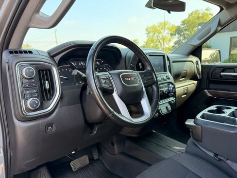 Used 2021 GMC Sierra 1500 Elevation w/ X31 Off-Road Package AWD/4WD image 15