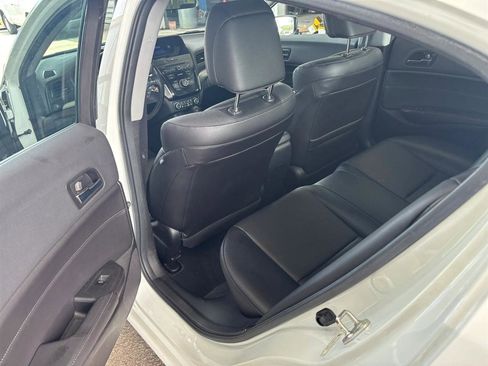 Used 2018 Acura ILX FWD image 11