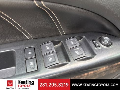 Used 2022 GMC Canyon Denali image 13