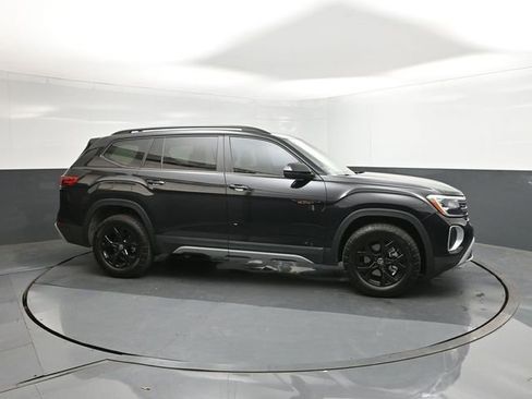 New 2026 Volkswagen Atlas Peak Edition image 26