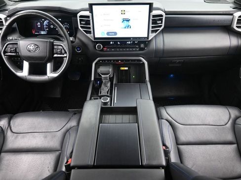 Used 2023 Toyota Tundra Platinum AWD/4WD image 12