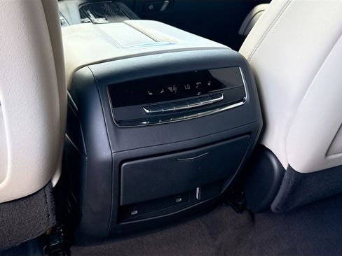 Used 2022 Cadillac Escalade Sport w/ Touring Package AWD/4WD image 20
