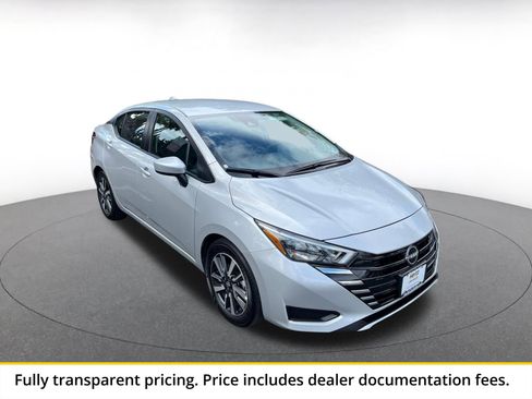 Used 2025 Nissan Versa SV FWD image 1