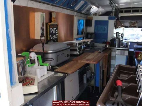 Used 2006 Ford E-450 and Econoline 450 image 46