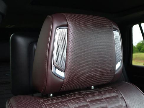 Used 2023 Cadillac Escalade Sport Platinum w/ LPO, ONYX Package AWD/4WD image 27
