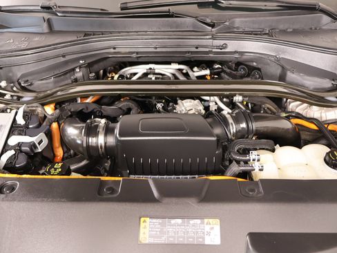 Used 2021 Lincoln Aviator Grand Touring w/ Elements Package Plus AWD/4WD image 21