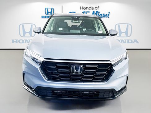 Certified 2025 Honda CR-V LX image 2