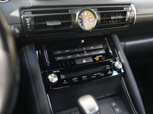 Used 2023 Lexus IS 350 F Sport image 15