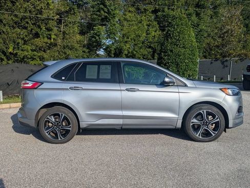 Certified 2022 Ford Edge ST AWD/4WD image 3