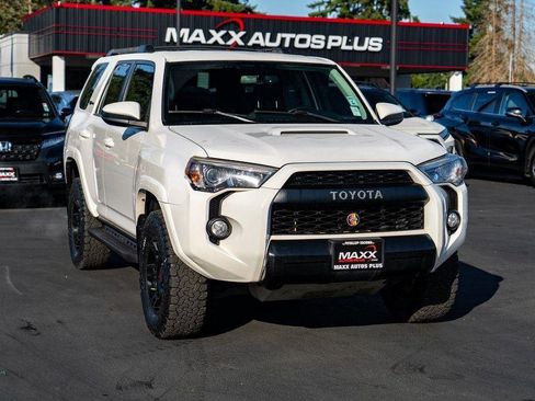 Used 2016 Toyota 4Runner TRD Pro image 2